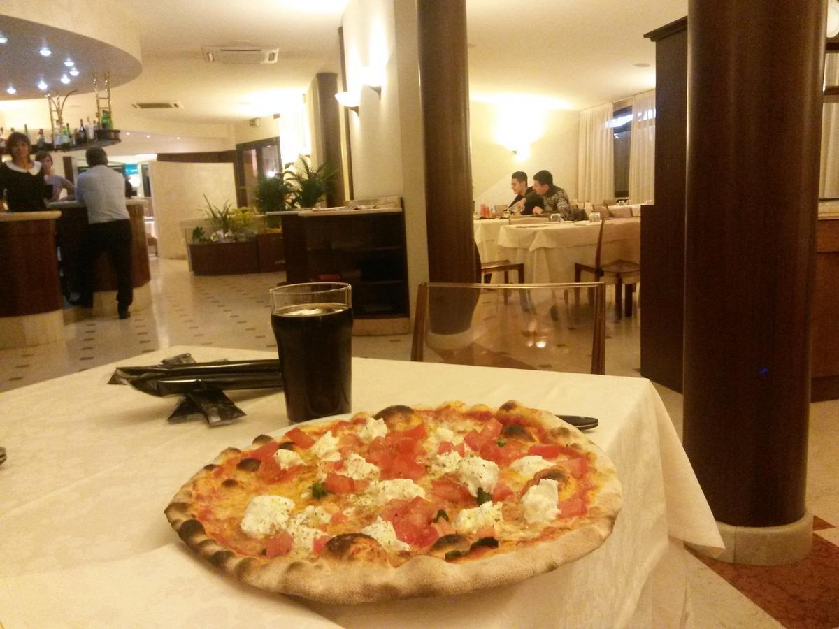 Park Hotel Casalmoro Екстер'єр фото